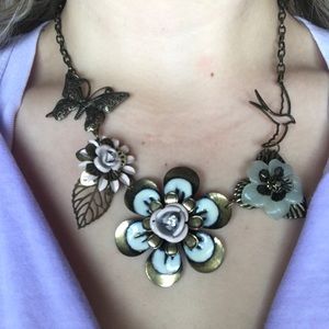 Gorgeous flower statement necklace